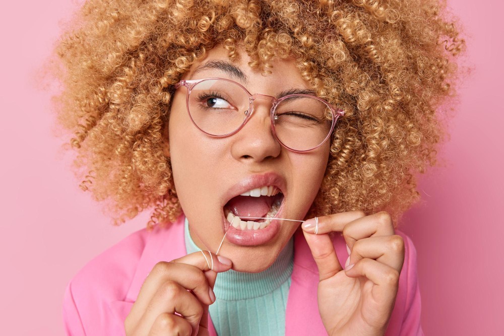 Why Does My Floss Smell? Real Causes and When to Worry